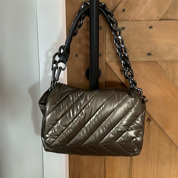 THINK ROLYN Limelight Handbag in Pearl Pyrite - Picture 6 of 9